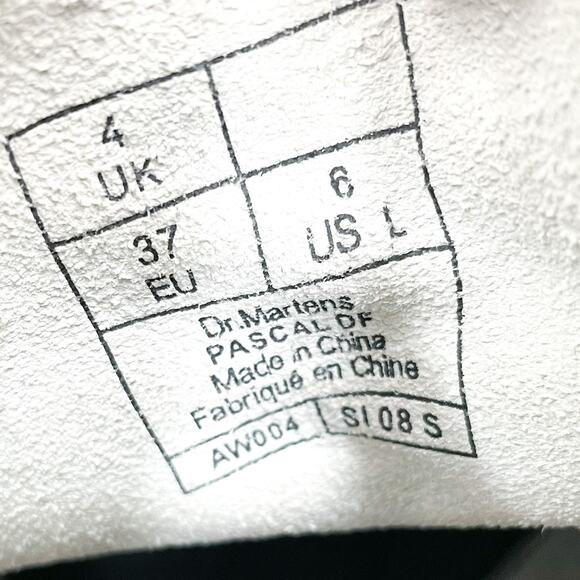 Dr Martens Pascal Boots Darcy Black Floral 8-Eye Leather Lace Up Sz 6 Women's - Picture 10 of 10